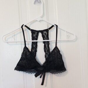 Victoria’s Secret Black Lace Bralette sz Medium Racerback Closure